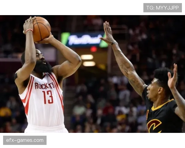 雷吉纳锋线火力全开，战绩飙升成焦点