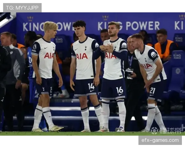 热刺的战术转型：进攻华丽，防守漏洞背后的争冠之痛！